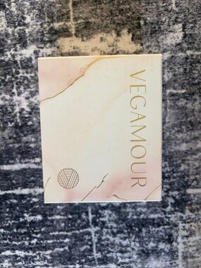 Vegamour NWT Hair Wellness Travel Essentials